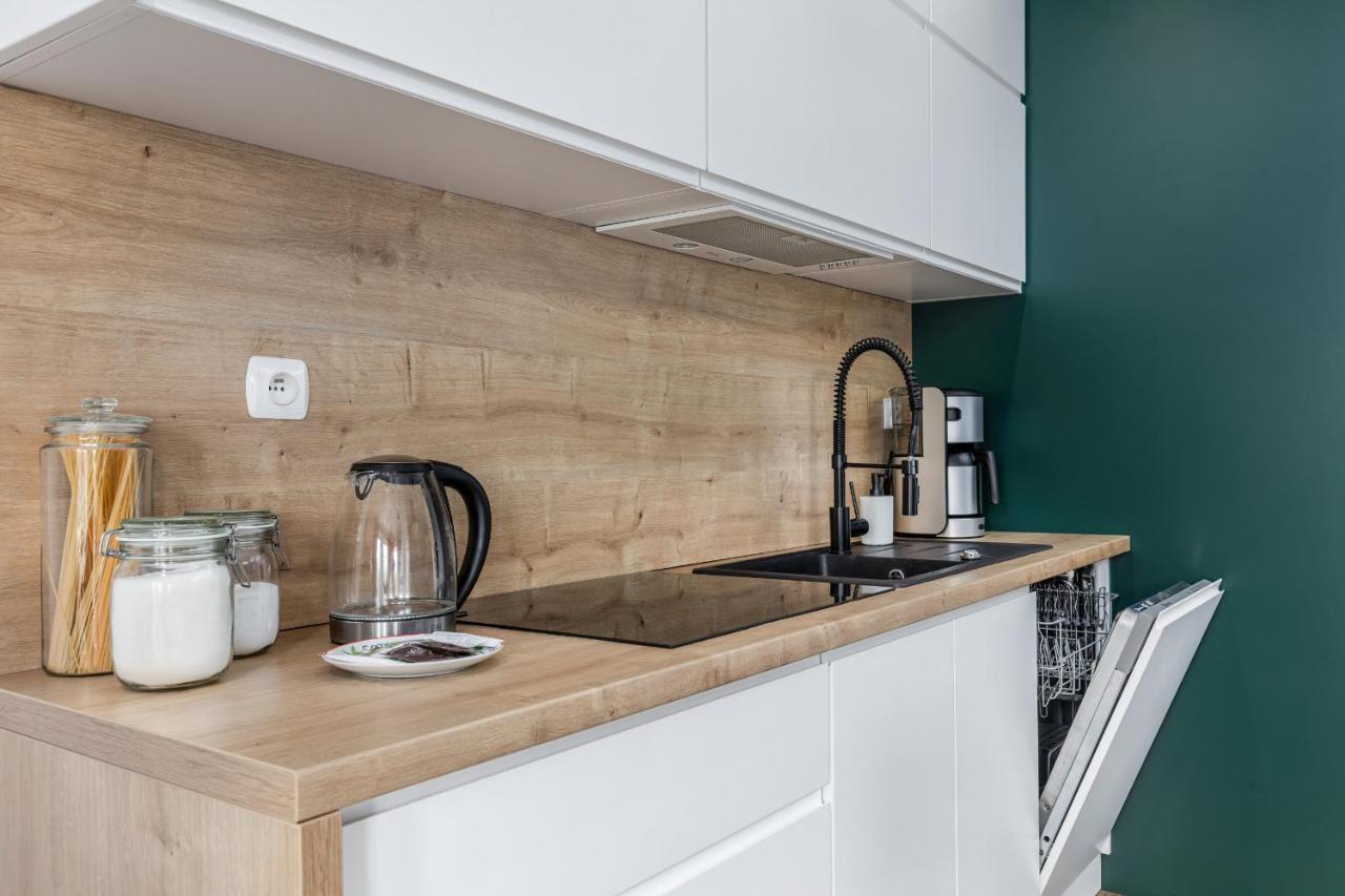 Apartamenty Wyspa Solna By Noclegi Renters 코워브제크 외부 사진